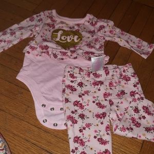 Floral shirt and pants for baby girl